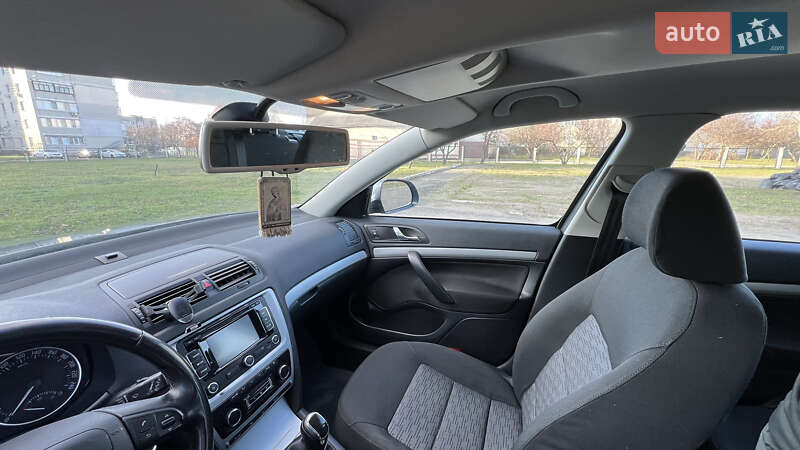Универсал Skoda Octavia 2012 в Киеве фото 31 Универсал Skoda Octavia 2012 в Киеве