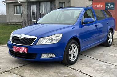 Универсал Skoda Octavia 2010 в Черкассах