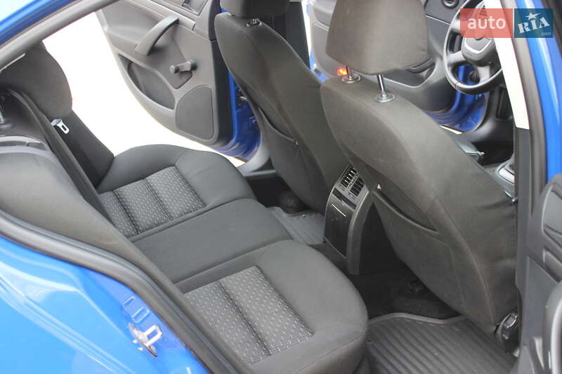 Ліфтбек Skoda Octavia 2009 в Дніпрі фото 12 Ліфтбек Skoda Octavia 2009 в Дніпрі