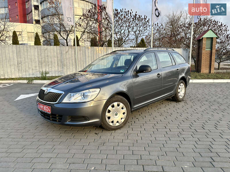 Универсал Skoda Octavia 2009 в Харькове фото Универсал Skoda Octavia 2009 в Харькове