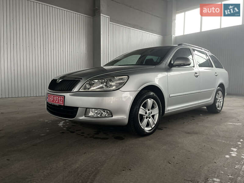 Skoda Octavia 2012 Skoda Octavia 2012