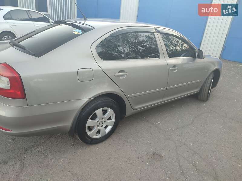Лифтбек Skoda Octavia 2011 в Кривом Роге фото 14 Лифтбек Skoda Octavia 2011 в Кривом Роге