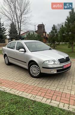 Лифтбек Skoda Octavia 2005 в Никополе