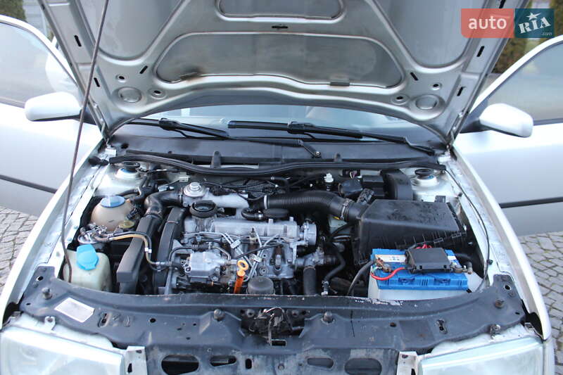 Ліфтбек Skoda Octavia 2004 в Жовкві фото 16 Ліфтбек Skoda Octavia 2004 в Жовкві