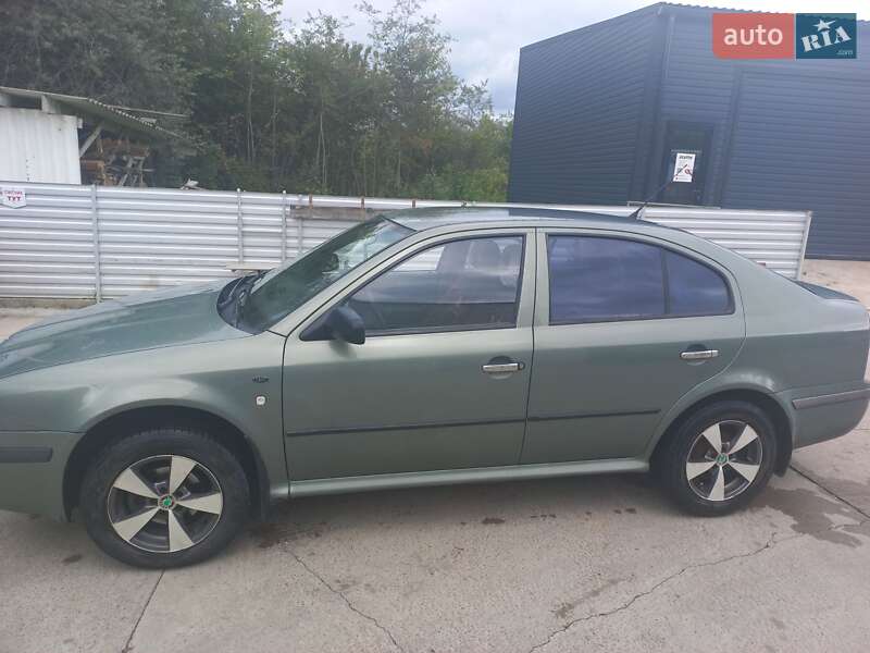 Skoda Octavia 2002