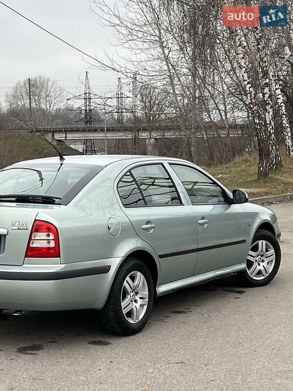 Skoda Octavia 2010 Skoda Octavia 2010