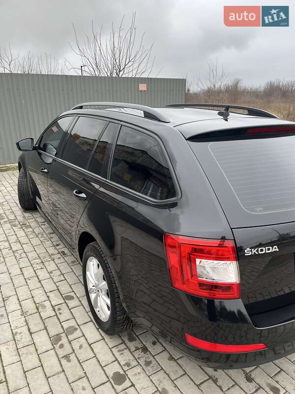 Универсал Skoda Octavia 2015 в Радехове