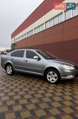 Лифтбек Skoda Octavia 2011 в Гайсине