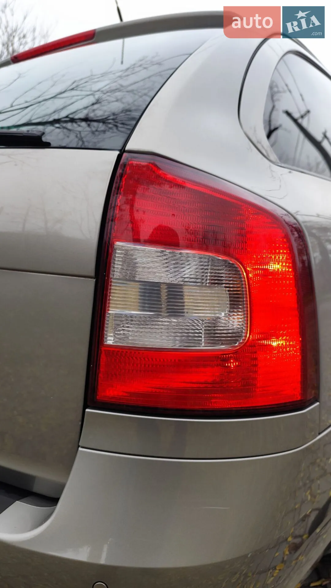 2010 Skoda Octavia - мініатюра 14