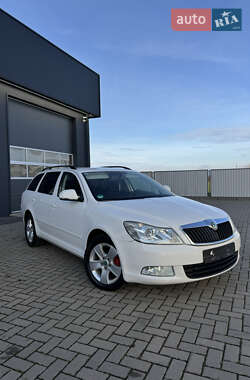 Универсал Skoda Octavia 2012 в Мукачево
