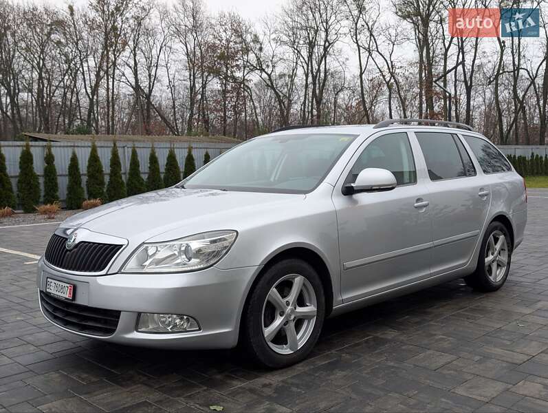 Skoda Octavia 2012 Skoda Octavia 2012