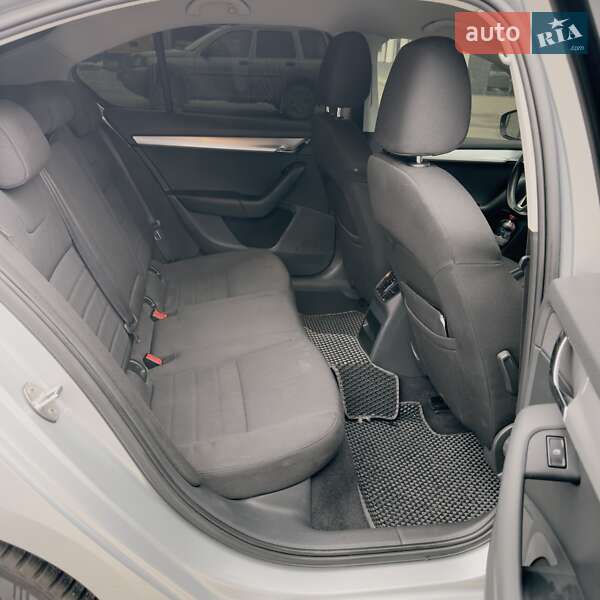 Лифтбек Skoda Octavia 2015 в Ужгороде фото 13 Лифтбек Skoda Octavia 2015 в Ужгороде