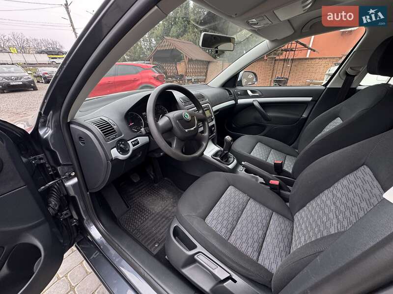Лифтбек Skoda Octavia 2011 в Виннице фото 2 Лифтбек Skoda Octavia 2011 в Виннице