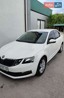 Лифтбек Skoda Octavia 2019 в Теофиполе