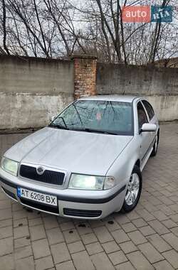 Лифтбек Skoda Octavia 2002 в Ивано-Франковске
