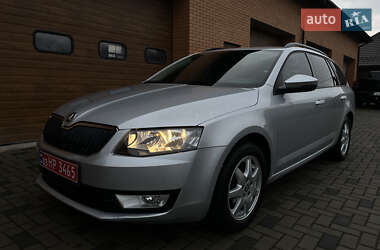 Универсал Skoda Octavia 2014 в Ровно