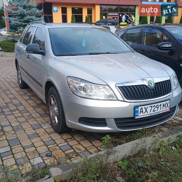 Skoda Octavia 2011 Skoda Octavia 2011