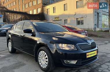 Лифтбек Skoda Octavia 2016 в Николаеве