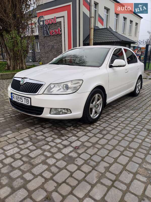 Skoda Octavia 2012 Skoda Octavia 2012