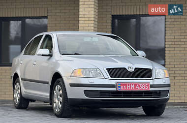 Лифтбек Skoda Octavia 2008 в Радивилове