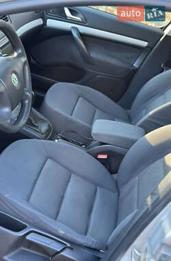 Лифтбек Skoda Octavia 2005 в Звягеле