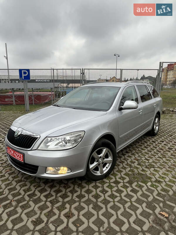 Skoda Octavia 2011 Skoda Octavia 2011