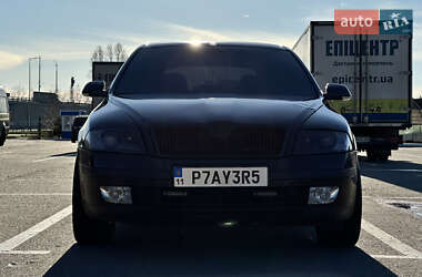 Універсал Skoda Octavia 2008 в Вишгороді