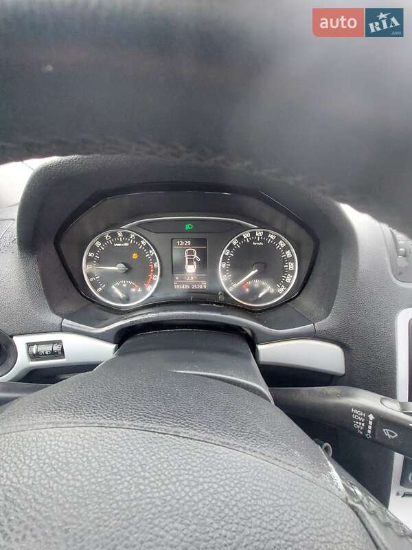 Универсал Skoda Octavia 2010 в Чернигове