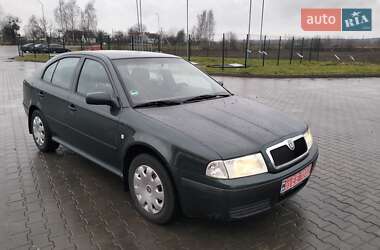 Лифтбек Skoda Octavia 2006 в Луцке