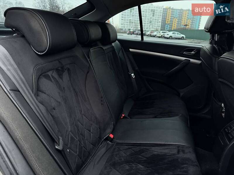 Лифтбек Skoda Octavia 2010 в Чернигове