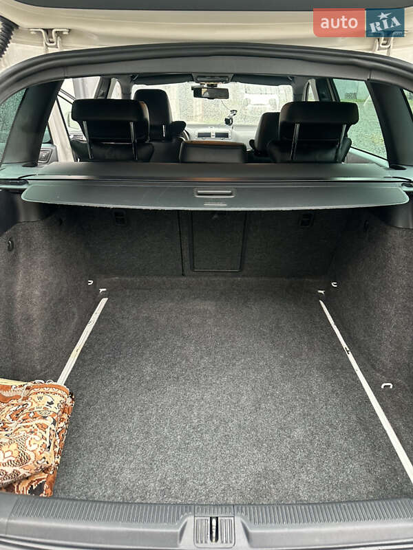 Универсал Skoda Octavia 2011 в Ужгороде