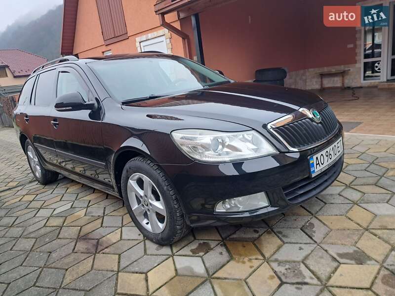 Skoda Octavia 2011 Skoda Octavia 2011