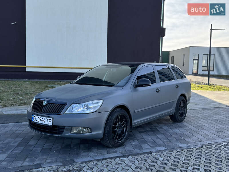 Skoda Octavia 2011 Skoda Octavia 2011