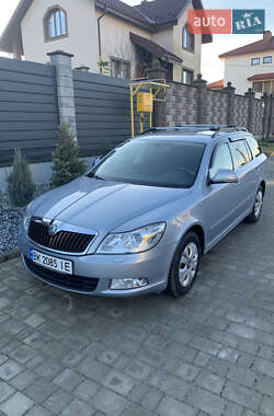 Универсал Skoda Octavia 2011 в Ровно