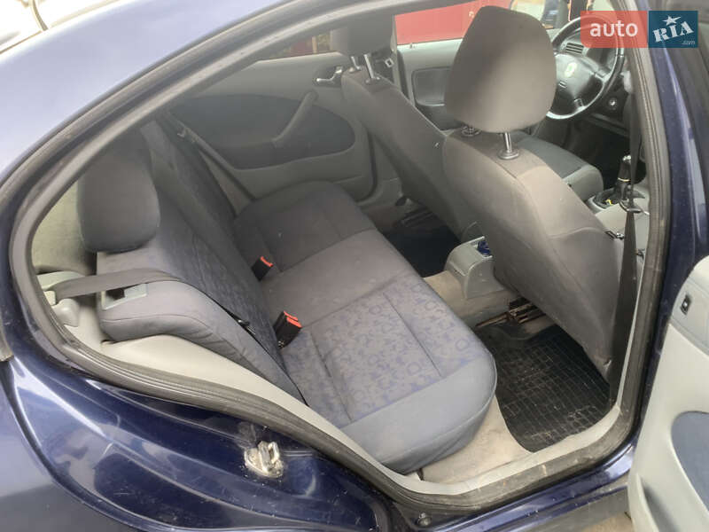 Лифтбек Skoda Octavia 1998 в Ровно фото 14 Лифтбек Skoda Octavia 1998 в Ровно