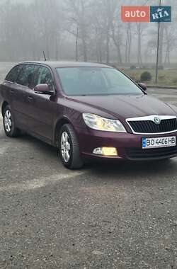 Універсал Skoda Octavia 2011 в Збаражі