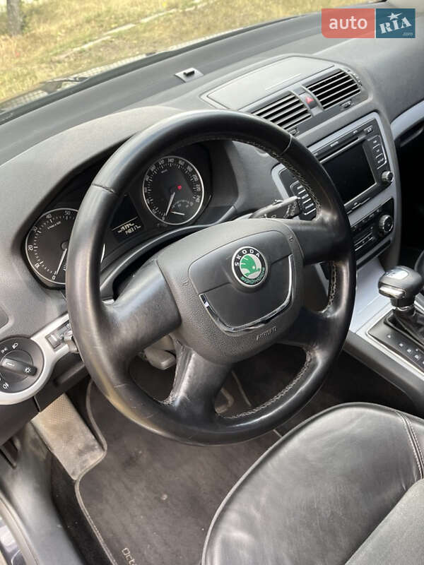 Лифтбек Skoda Octavia 2011 в Павлограде фото 15 Лифтбек Skoda Octavia 2011 в Павлограде