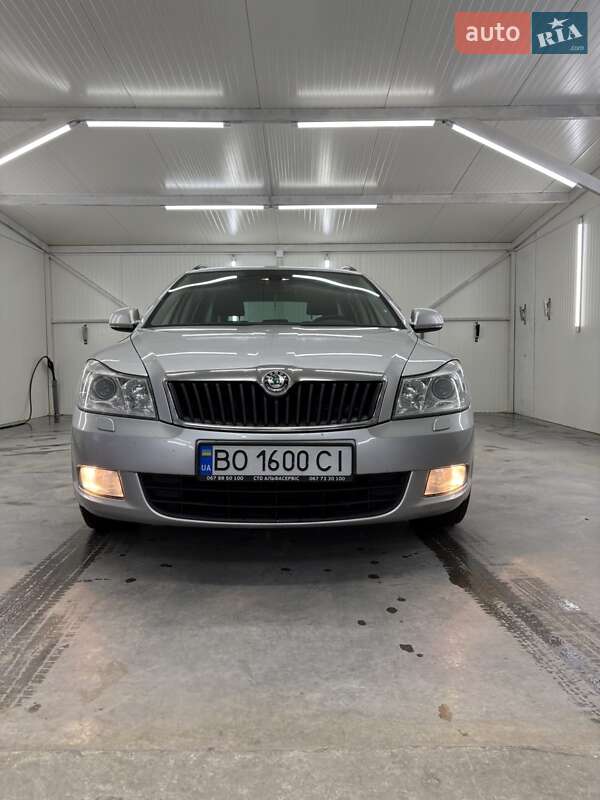 Skoda Octavia 2012 Skoda Octavia 2012