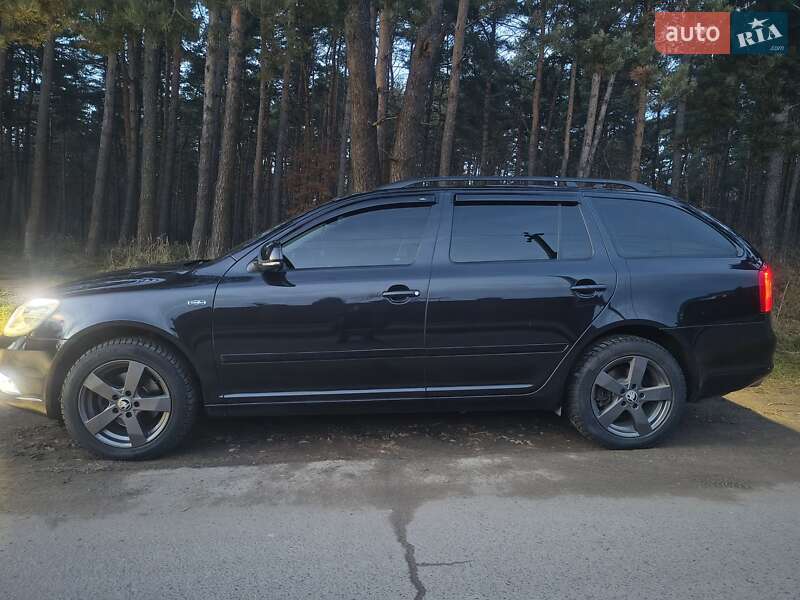 Универсал Skoda Octavia 2012 в Львове