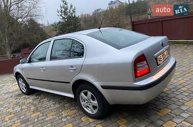 Лифтбек Skoda Octavia 2004 в Виннице