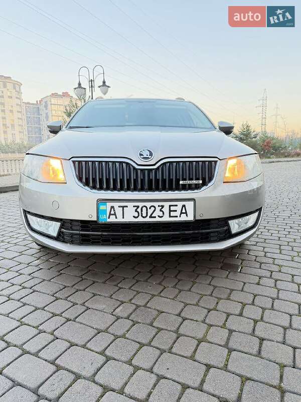 Універсал Skoda Octavia 2015 в Калуші