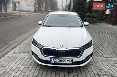 Ліфтбек Skoda Octavia 2023 в Харкові