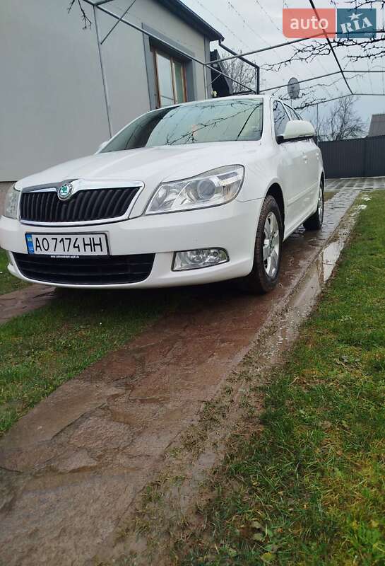 Skoda Octavia 2011 Skoda Octavia 2011