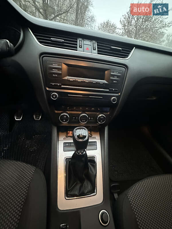 Лифтбек Skoda Octavia 2013 в Полтаве