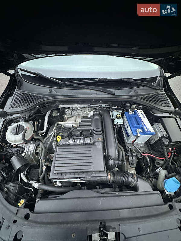 Лифтбек Skoda Octavia 2013 в Полтаве