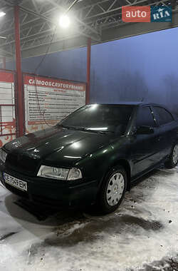 Лифтбек Skoda Octavia 2004 в Черновцах