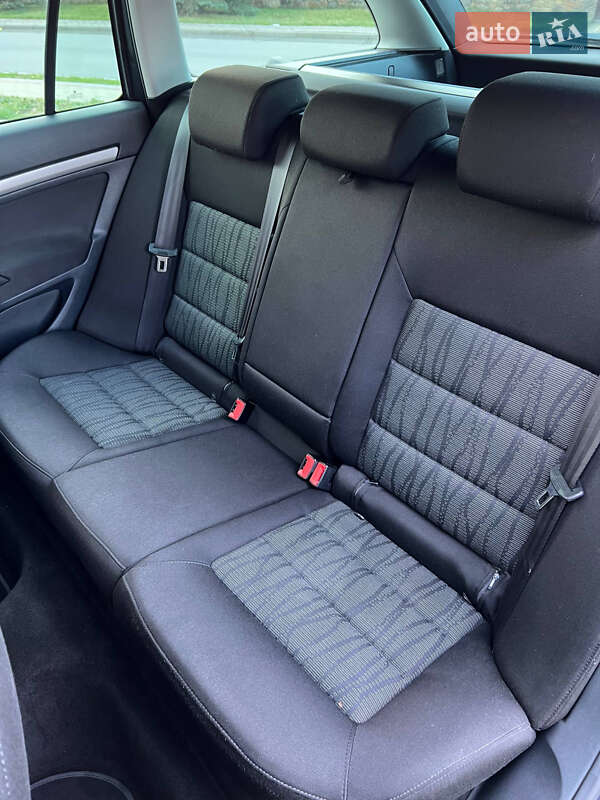 Універсал Skoda Octavia 2011 в Луцьку