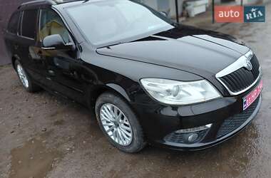 Универсал Skoda Octavia 2010 в Сокале