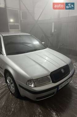 Лифтбек Skoda Octavia 2004 в Синельниково