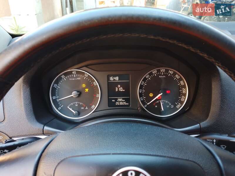 Универсал Skoda Octavia 2009 в Ужгороде фото 12 Универсал Skoda Octavia 2009 в Ужгороде